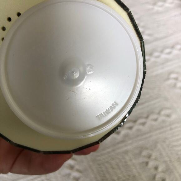 Vintage Hummingbird Mirrored Glass Music Box Taiwan Wind Up Rotating Collectible - Picture 9 of 9